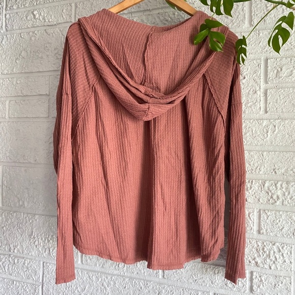 LAST CHANCE Target Wild Fable Hooded Long Sleeve - Picture 3 of 4